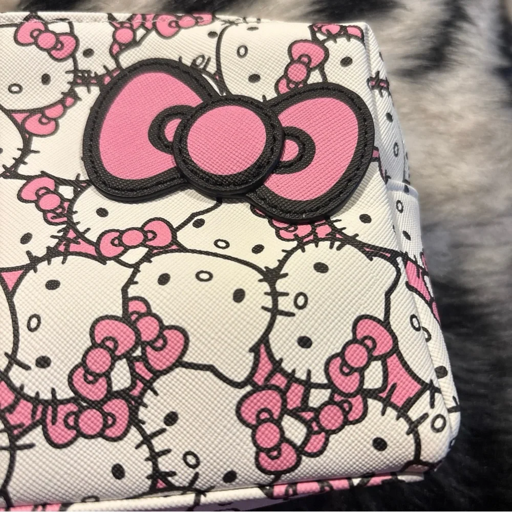 Hello Kitty Pink and White Patterned Pouch